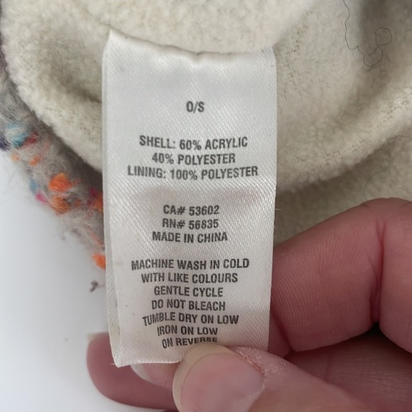 Cabela’s Women’s Winter Hat Multi OS - Picture 5 of 5